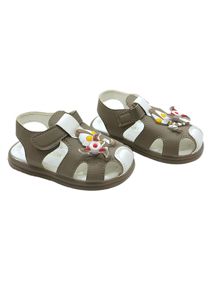 BABY SHOES حذاء بيبى